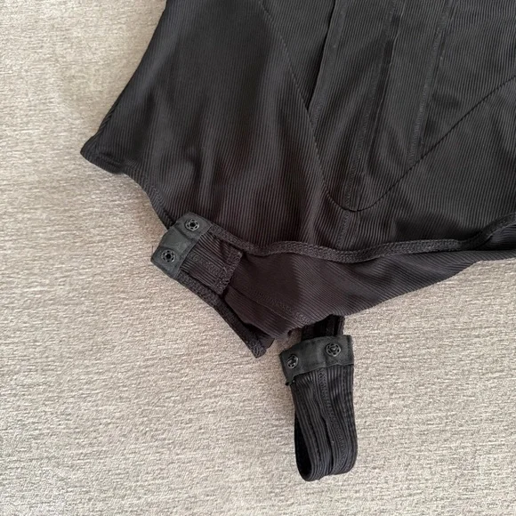 Sold - Picture 4 of 7